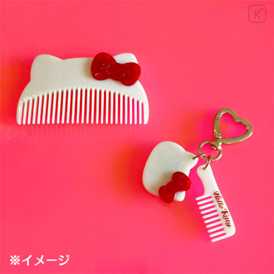 Japan Sanrio Face-shaped Comb - Hello Kitty : Pear Marble White Sparkling Glossy - 2