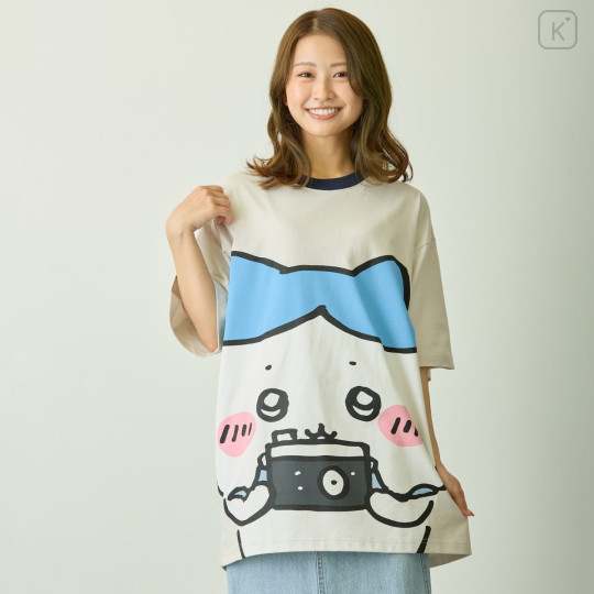 Japan Chiikawa T-shirt (M) - Hachiware : Chiikawa Park Camera Grey - 3