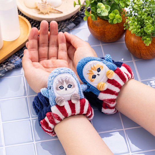 Japan Mofusand Facial Cleansing Wristband - Board Shark! - 2