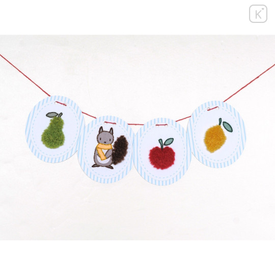Japan Hamanaka Yarn Embroidery Kit - Garland with Fruits and Squirrels - 1