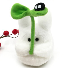 Japan Ghibli Fluffy Beanbag Plush (M) - Chibi Totoro : Leaf