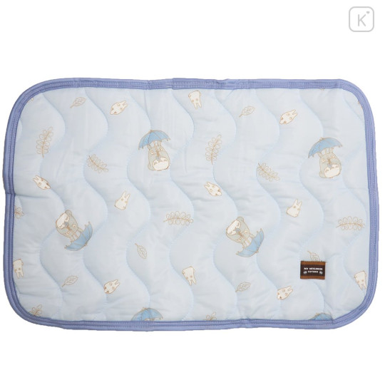 Japan Ghibli Cool Pillow Cover - Totoro : Rainy Day - 1