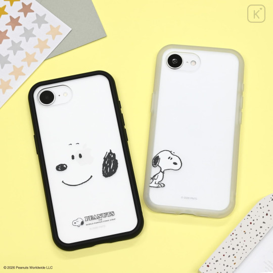 Japan Peanuts IIIIfit Plump Frame iPhone 17e / 16e Case - Snoopy : Face - 6