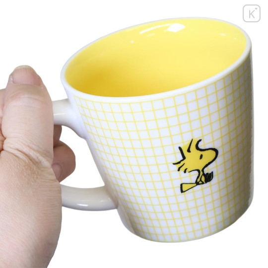Japan Peanuts Ceramic Mug - Woodstock : Color Check Yellow - 2