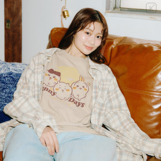 Japan Chiikawa T-Shirt (M) - Chiikawa & Hachiware & Usagi : Sunny Days Sand Beige - 3