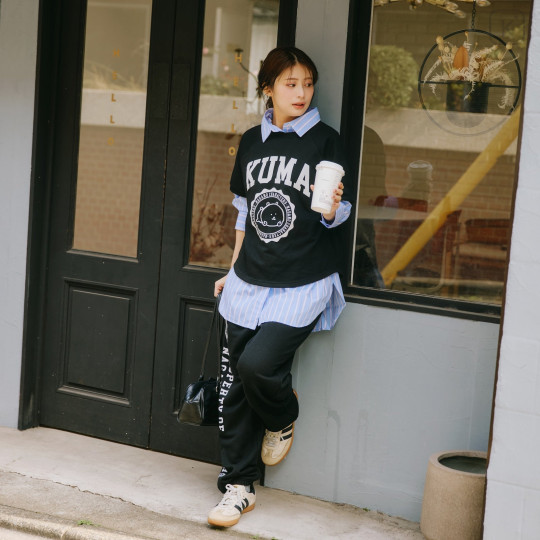 Japan Nagano College Style Sweatpants (L) - Joke Bear Black - 2