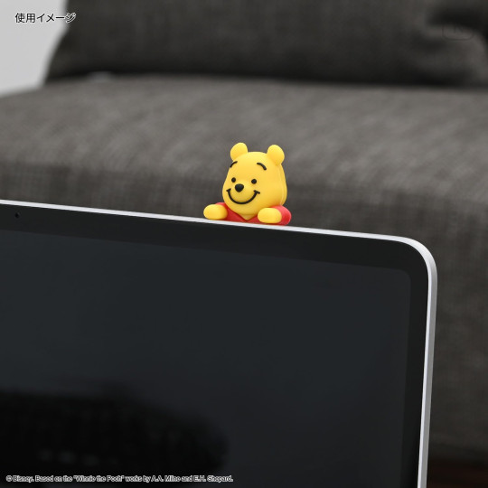 Japan Disney Hyottomo Mascot - Pooh - 4